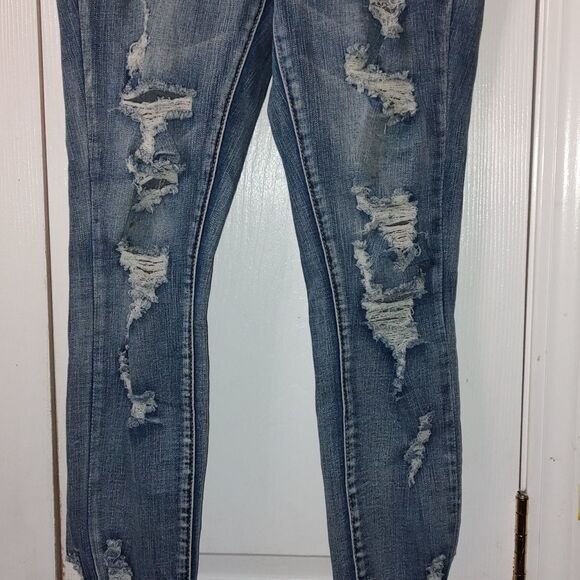 Rue21 High Rise Ankle Super Distressed Jeggings Sz 6 - Picture 3 of 11